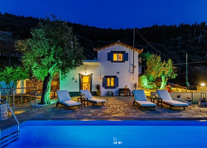 Nirvana * Skopelos Town